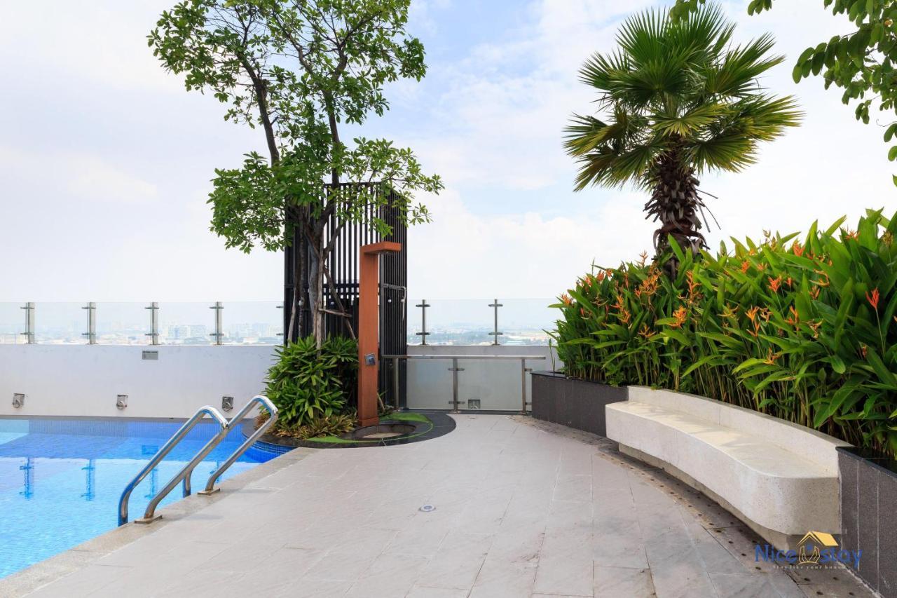 - Botanica Premier- Sg Airport Apartment
