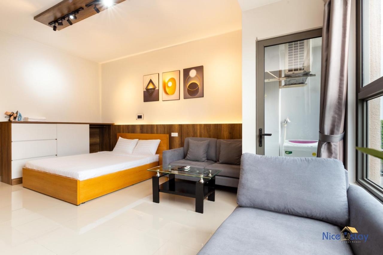 - Botanica Premier- Sg Airport Apartment