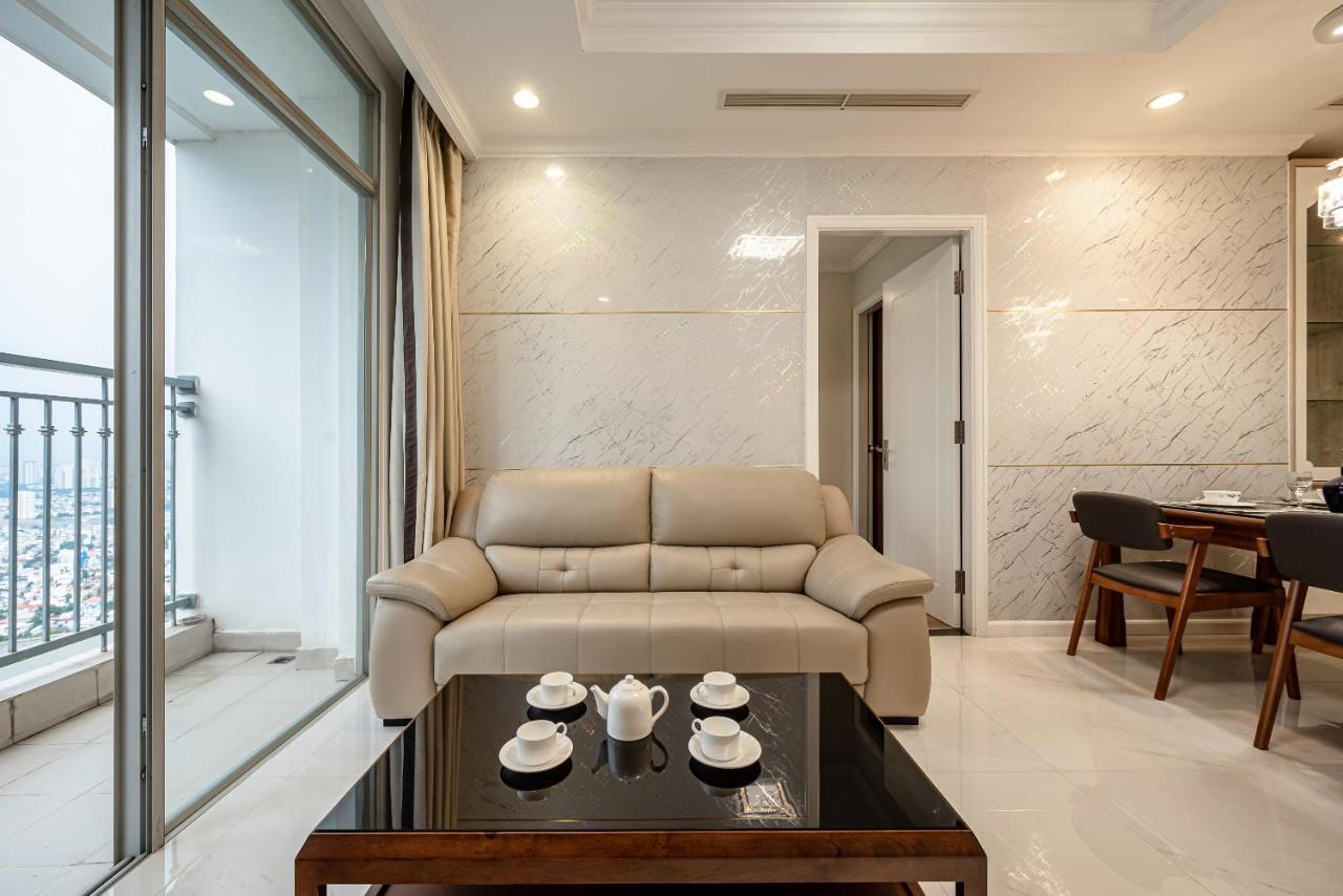 Landmark Luxury 1234pn *