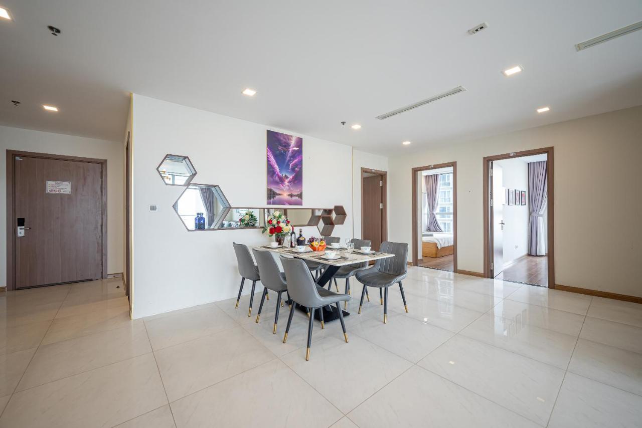 Landmark Luxury 1234pn *