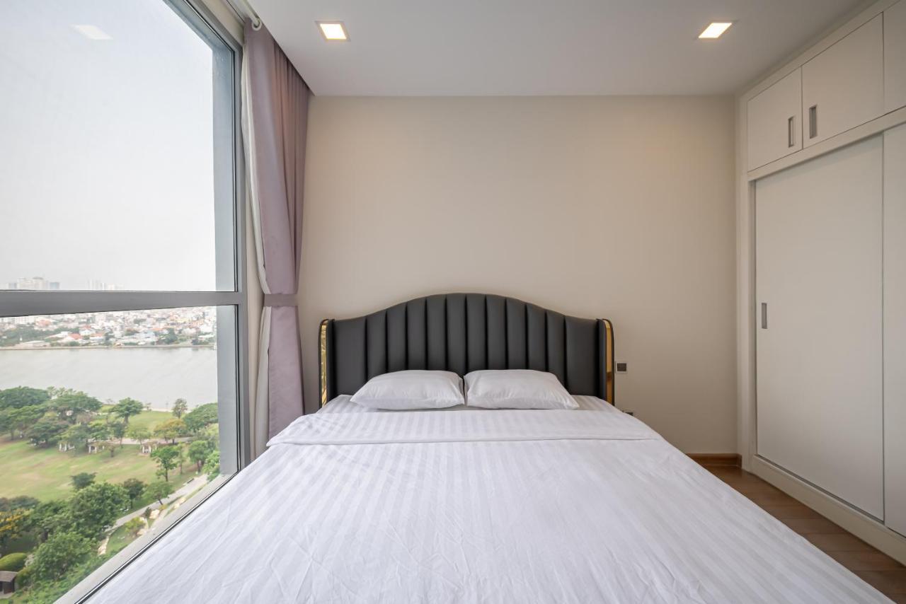 Landmark Luxury 1234pn * Ho Chi Minh City