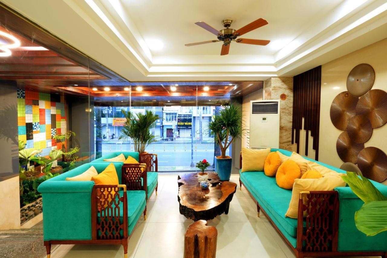 Hotel Happy Life