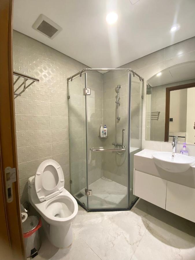 Ho 2pn Voi Phong Cach Hien Dai Tre Trung Apartment Ho Chi Minh City