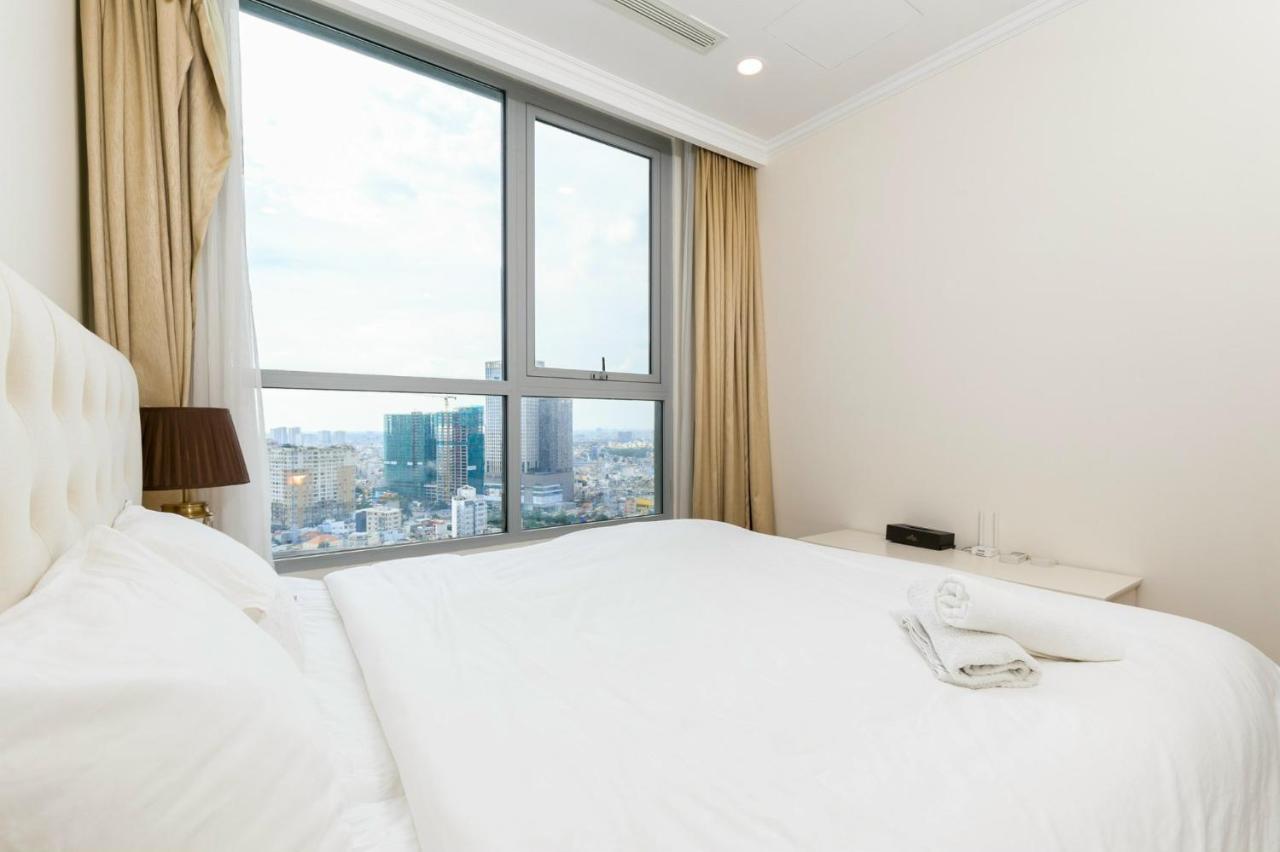 Vinhomes Premium Residences