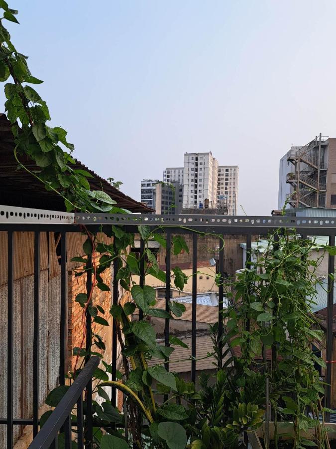 37 Ad Ho Chi Minh City