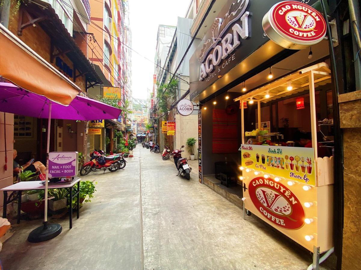 Acorn Hotel Hotel 2*