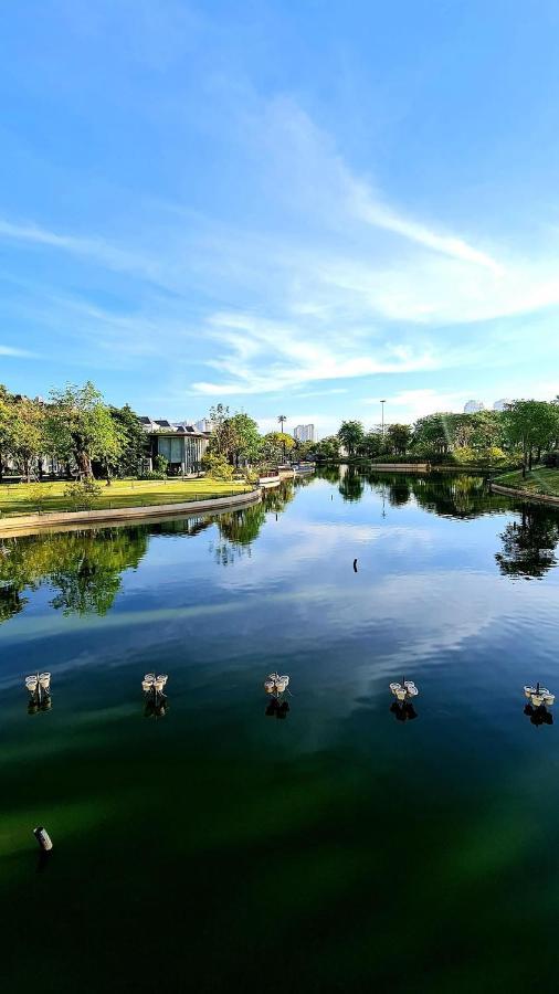 Landmark2,landmark81, Skyview 2bedroom Apartment *