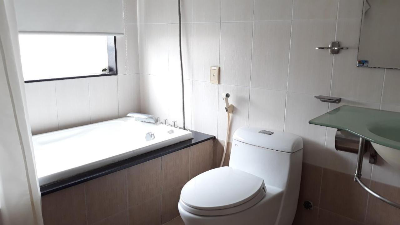 Dong Duong Apartment *