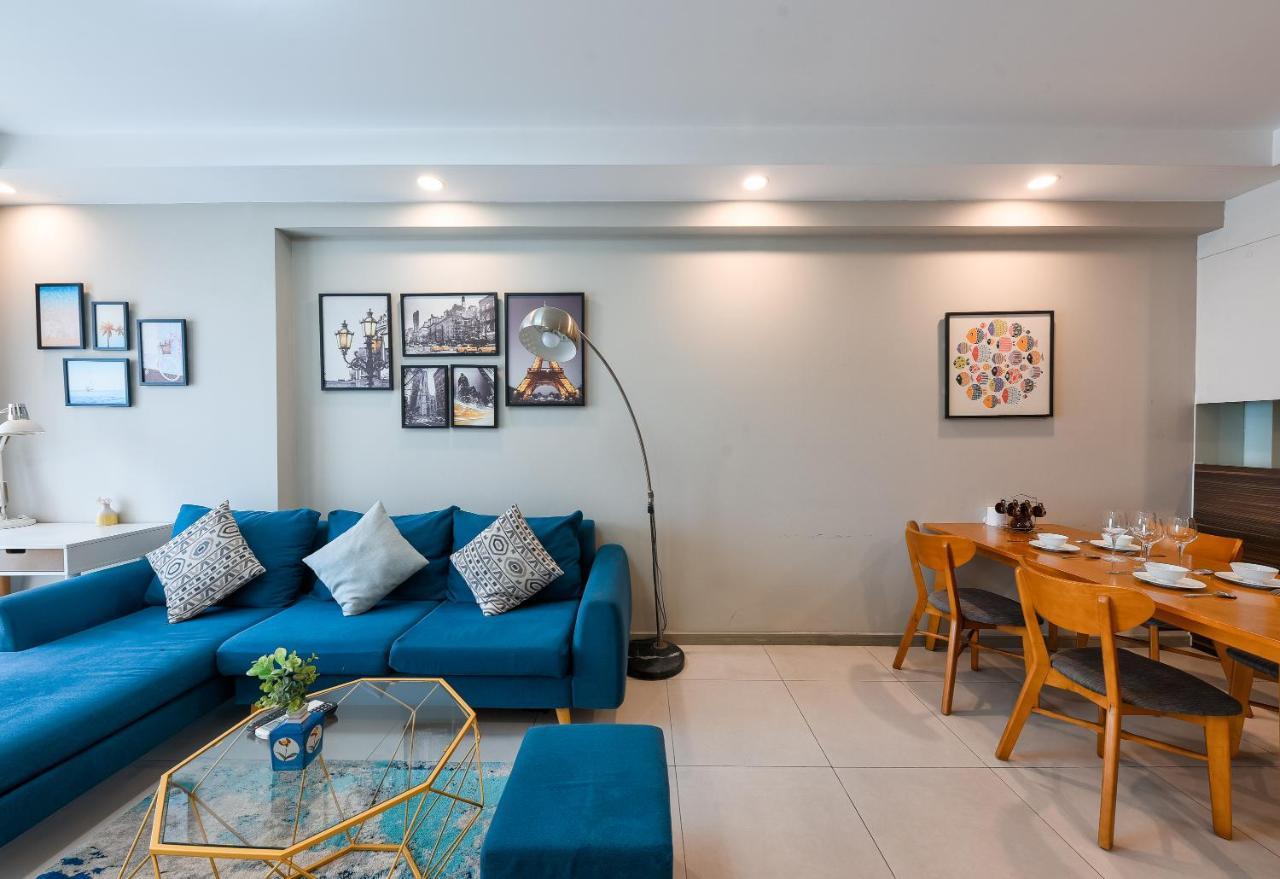 The Gold View Apartment *