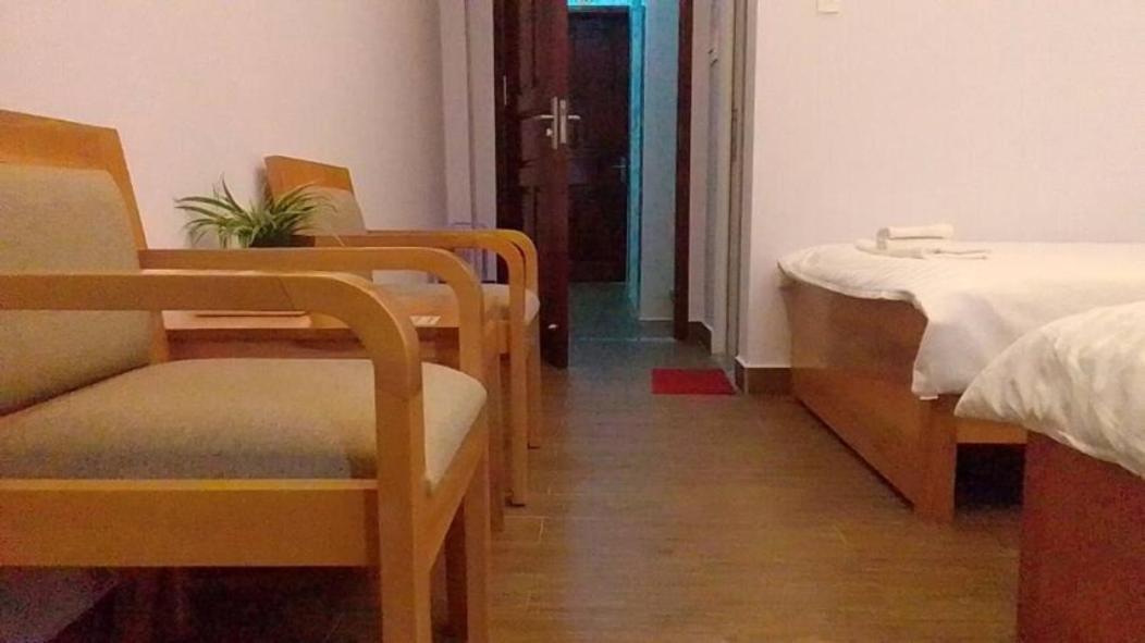 Khách sạn 102 House TP. Hồ Chí Minh