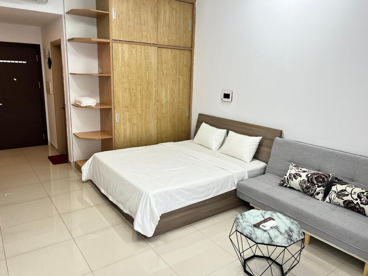 Apartment Airport - Botanica Premier - *