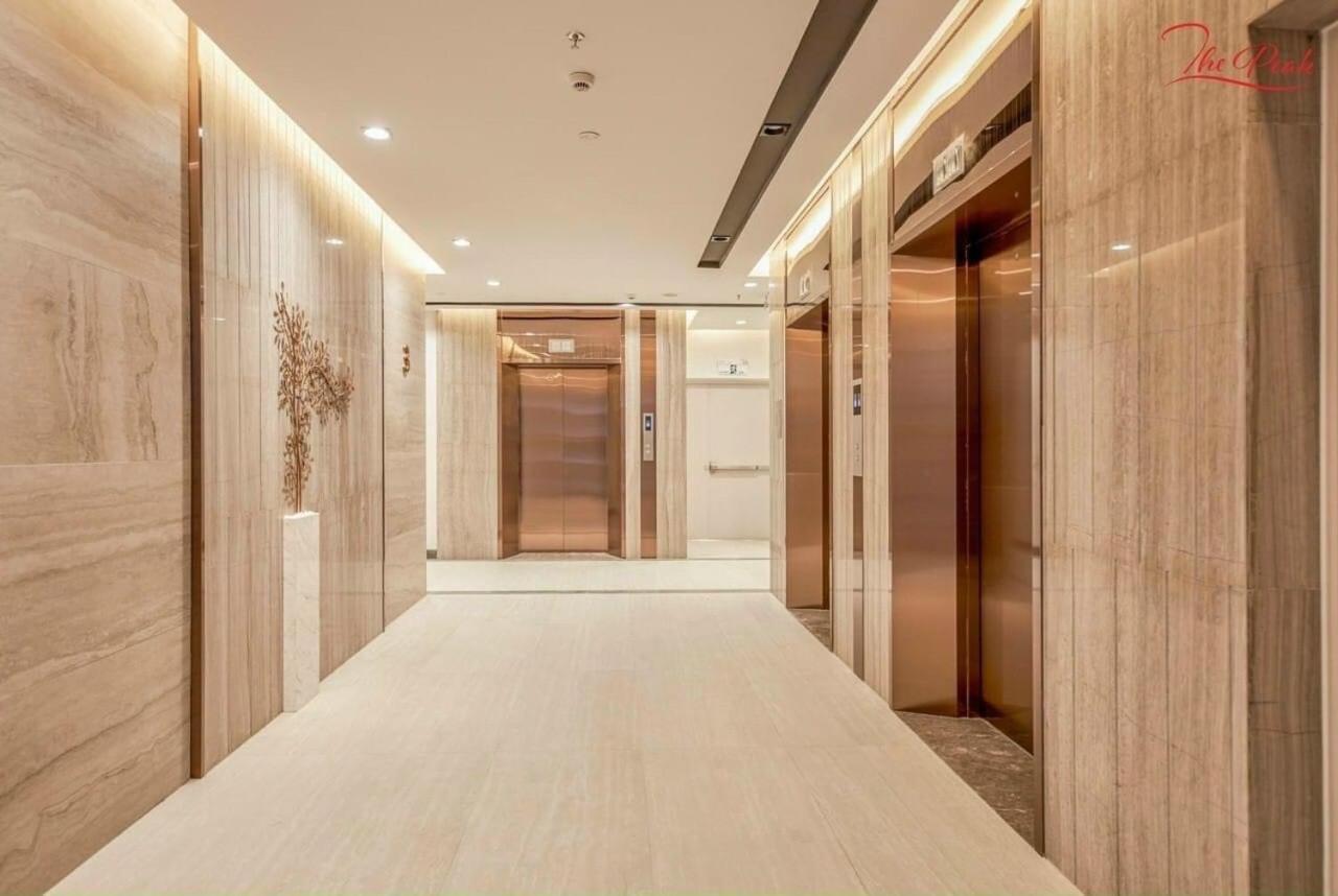 The Peak Midtown Phu My Hung District 7 Saigon Apartment *