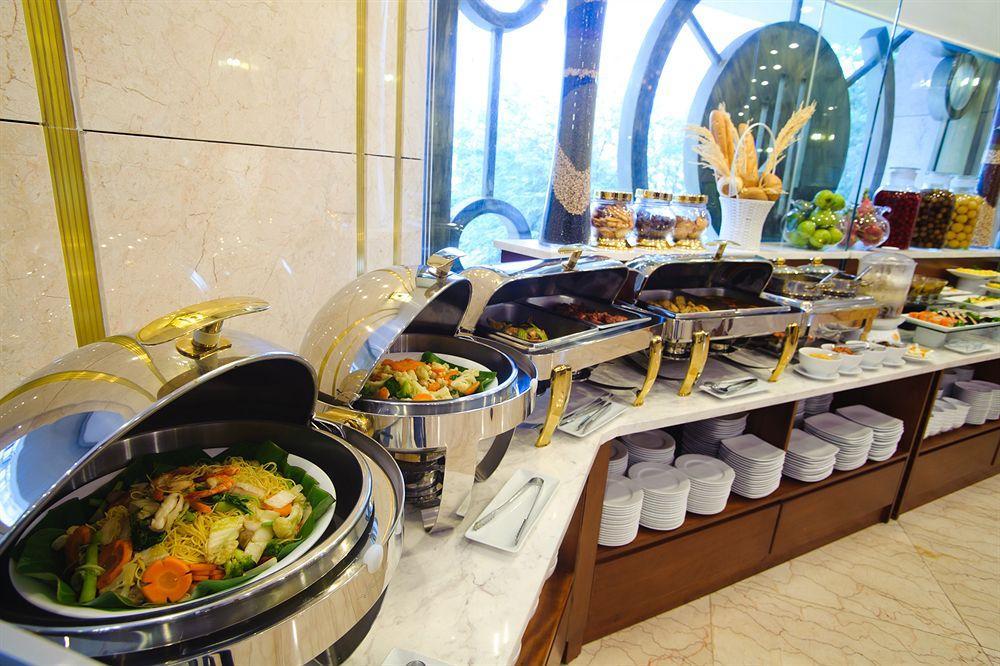 Nhat Ha L'opera Hotel