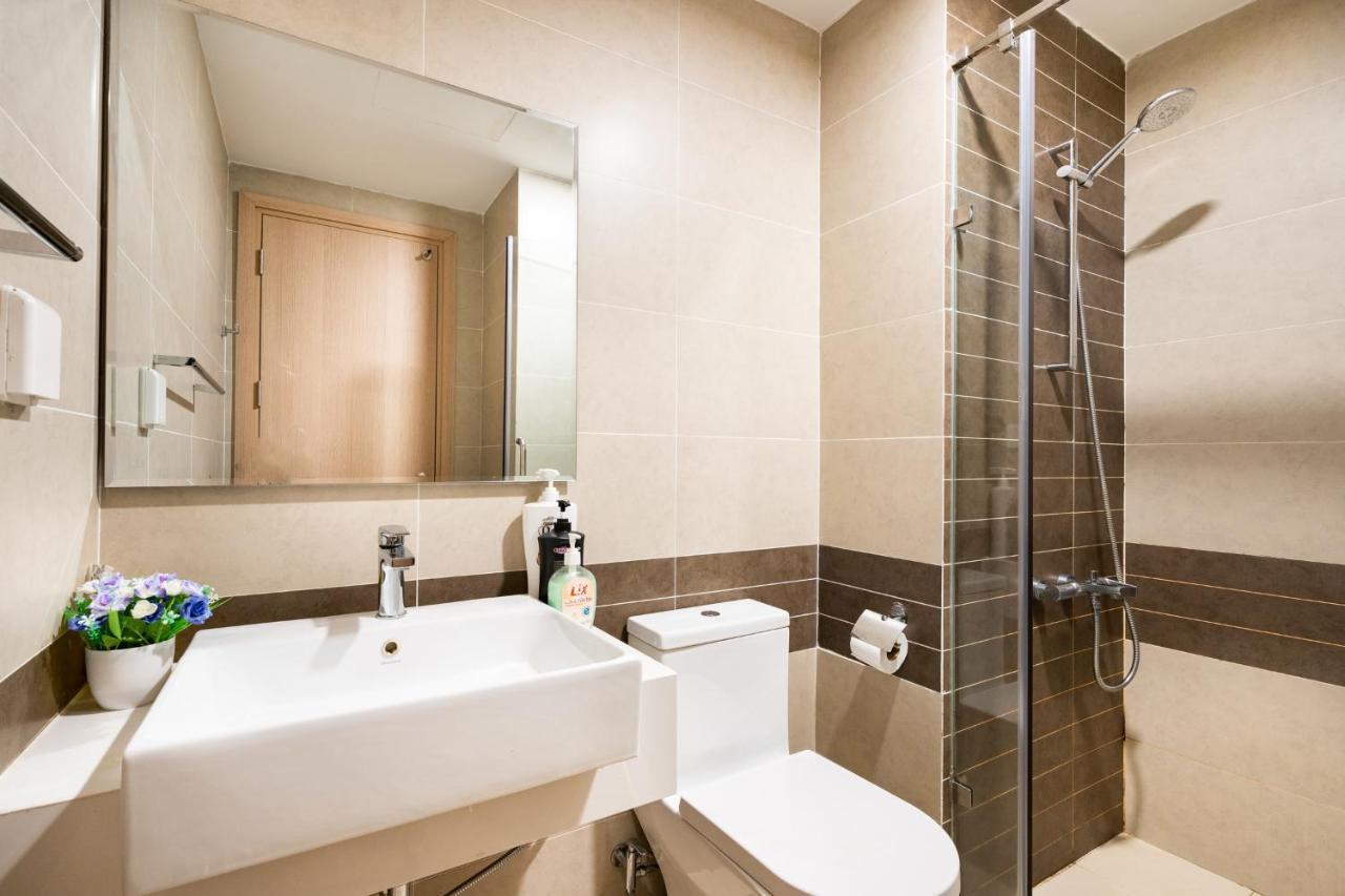 Cbd Rivergate- Infinity Pool Signature Apartment Ho Chi Minh City