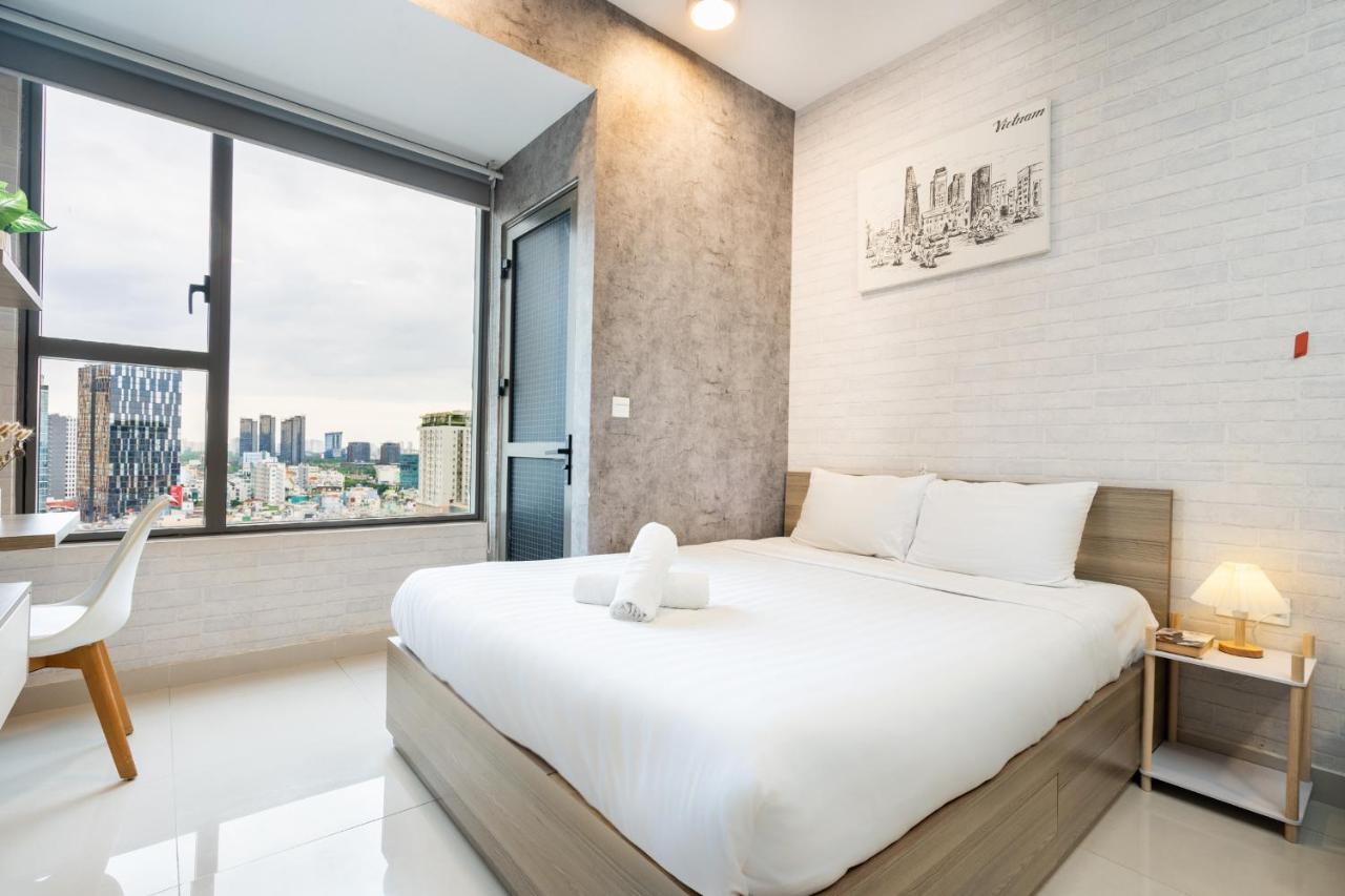 Cbd Rivergate- Infinity Pool Signature * Ho Chi Minh City