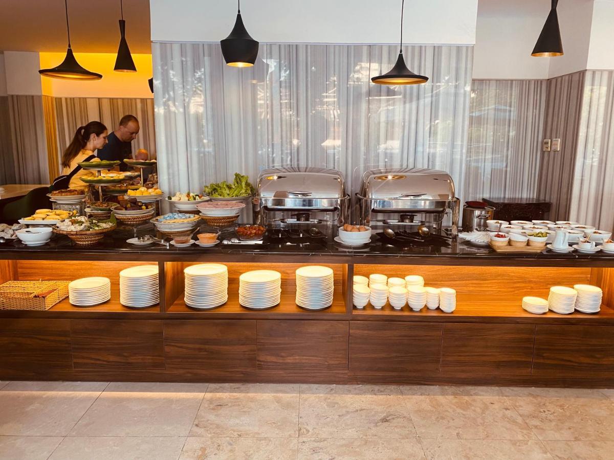 Liberty Saigon Greenview 3*