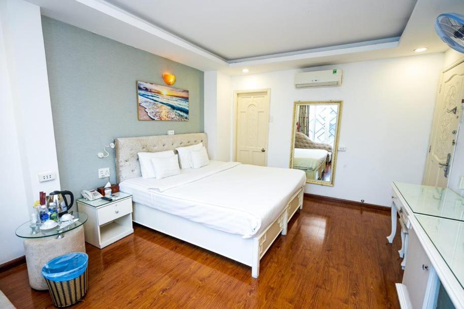 A25 - 274 De Tham Hotel *