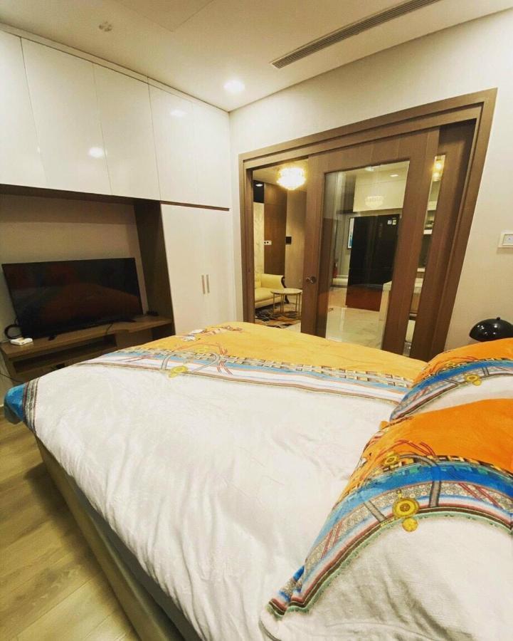 Bland Vinhomes Landmark 81 Apartment