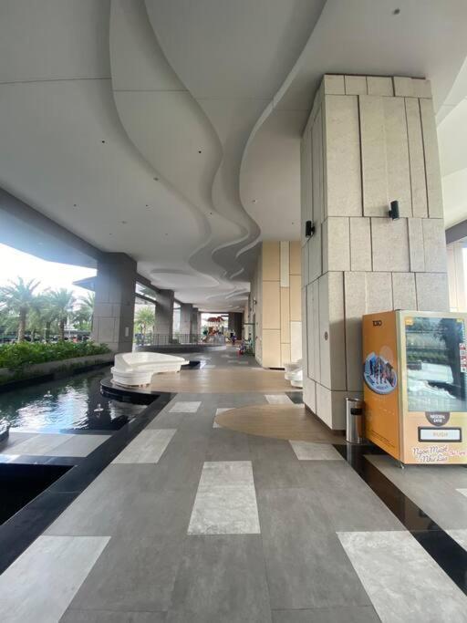 Apartment River Panorama 2 Bedroom Indochina+canal River View Ho Chi Minh City