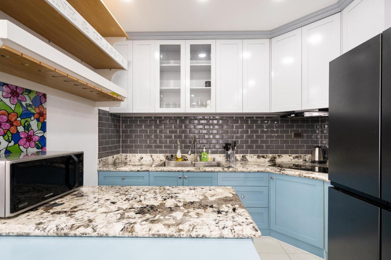 123 In Saigon Royal With Panorama View Apartment