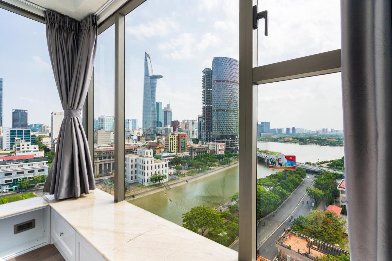 Apartment 123 In Saigon Royal With Panorama View