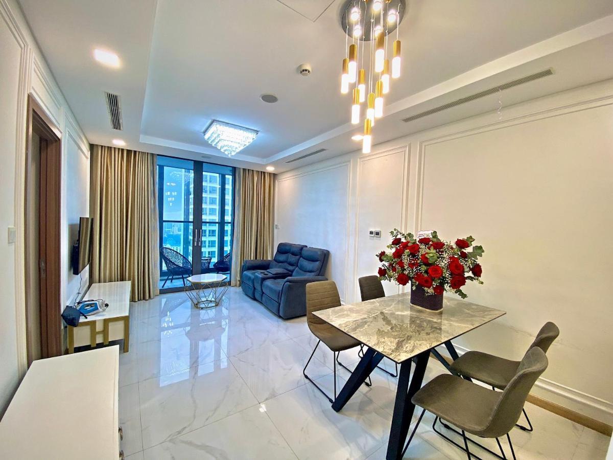 Bland Vinhomes Landmark 81 Apartment