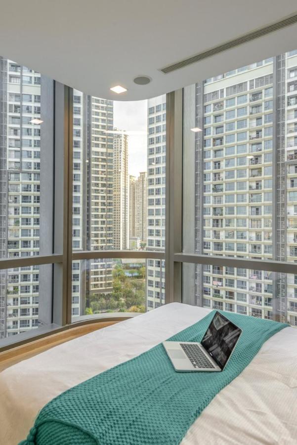 Bland Vinhomes Landmark 81 Apartment *