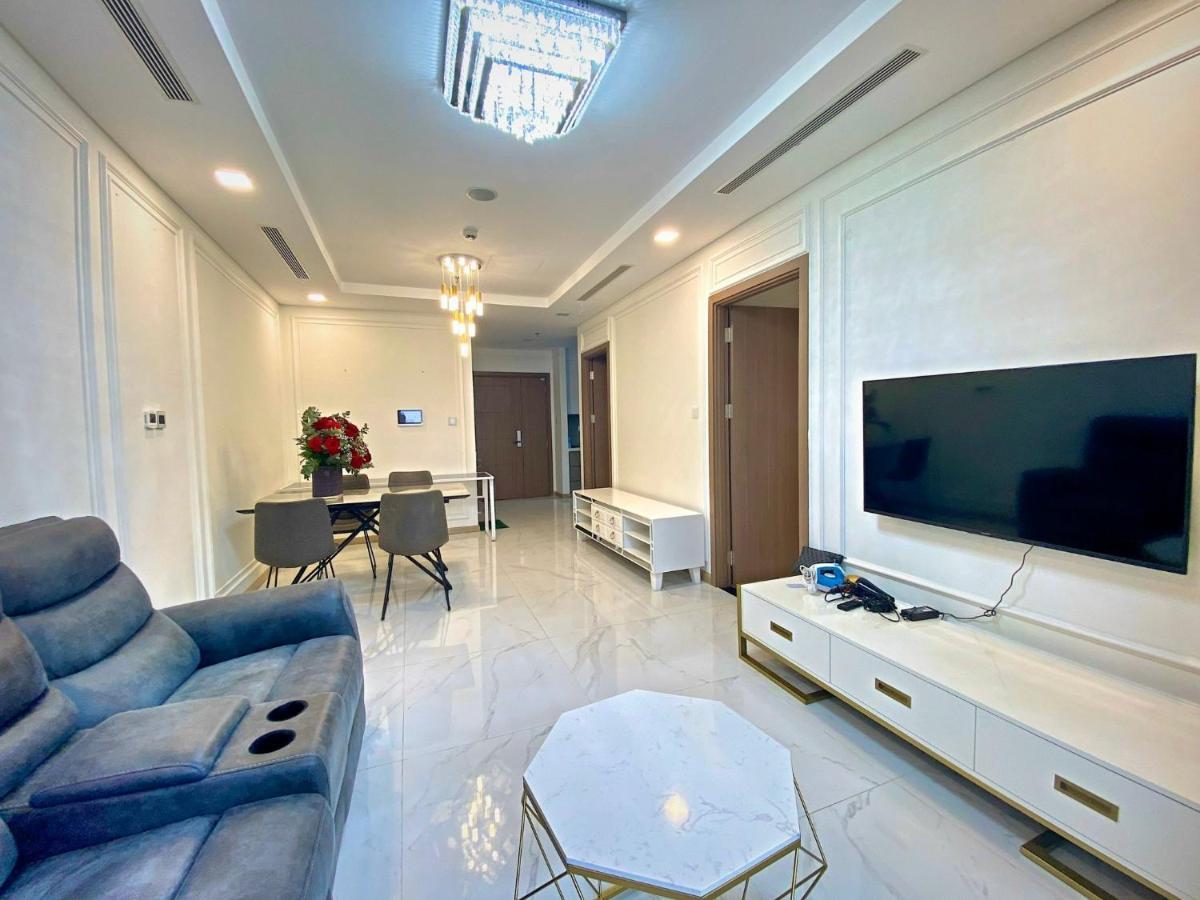 Bland Vinhomes Landmark 81 Apartment