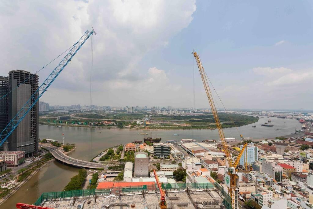 The Tresor Building - 3br High Fl - Hana 23 Apartment *