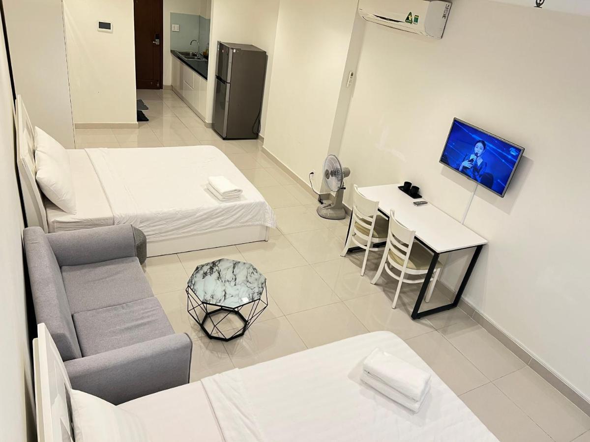 Skyhomes - Tan Son Nhat Airport 4*