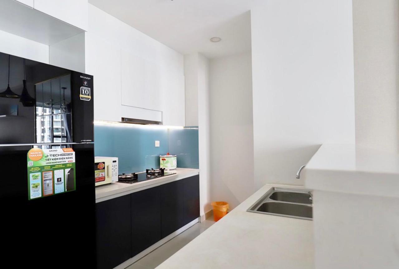 Jun Infinity Rivergate Apartment
