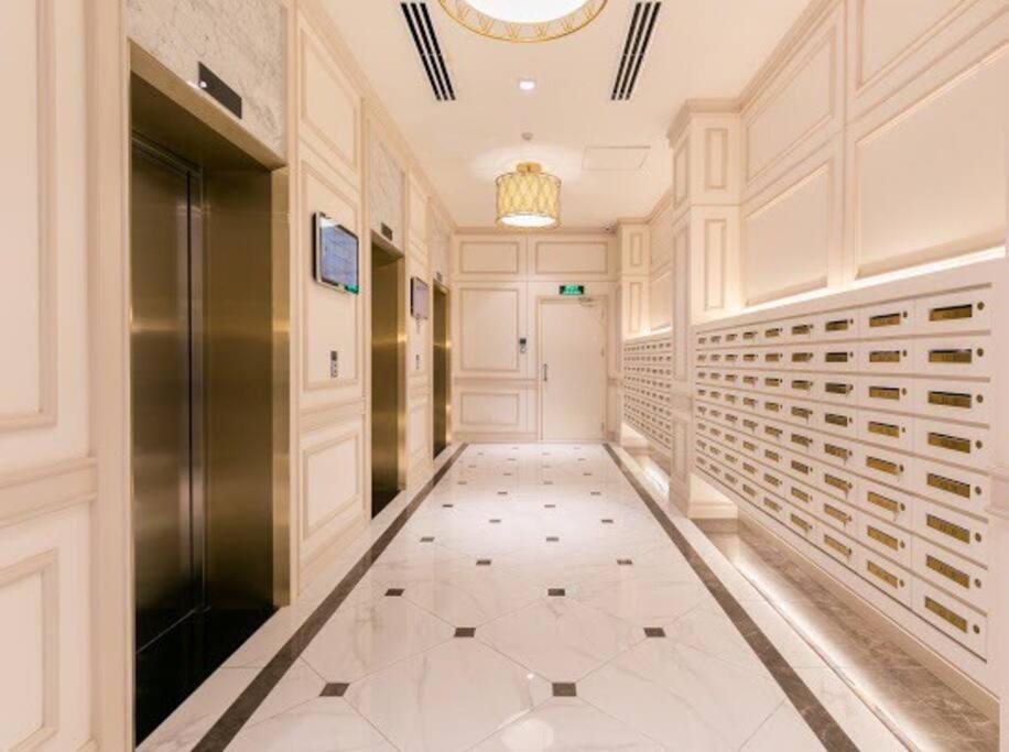 Saigon Royal - Simple Space - Hana