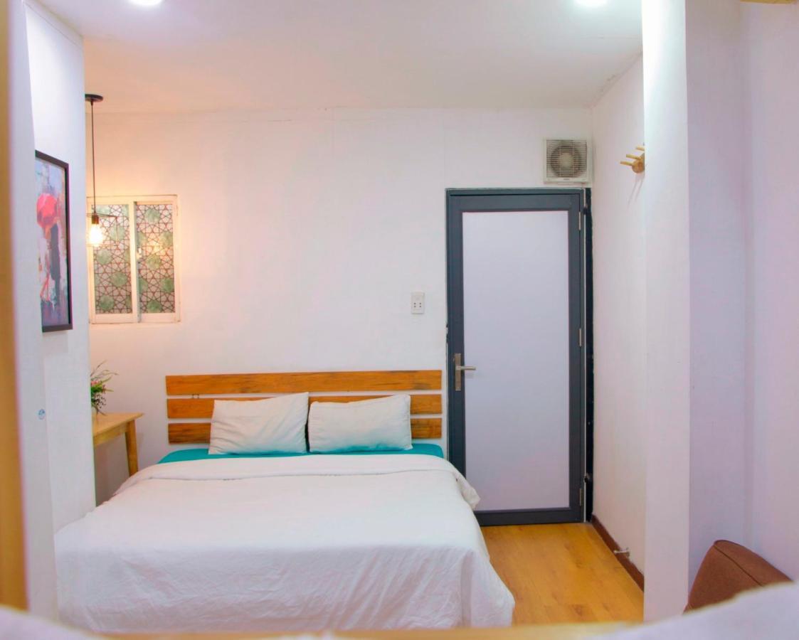 Hotel Language Exchange 3 *