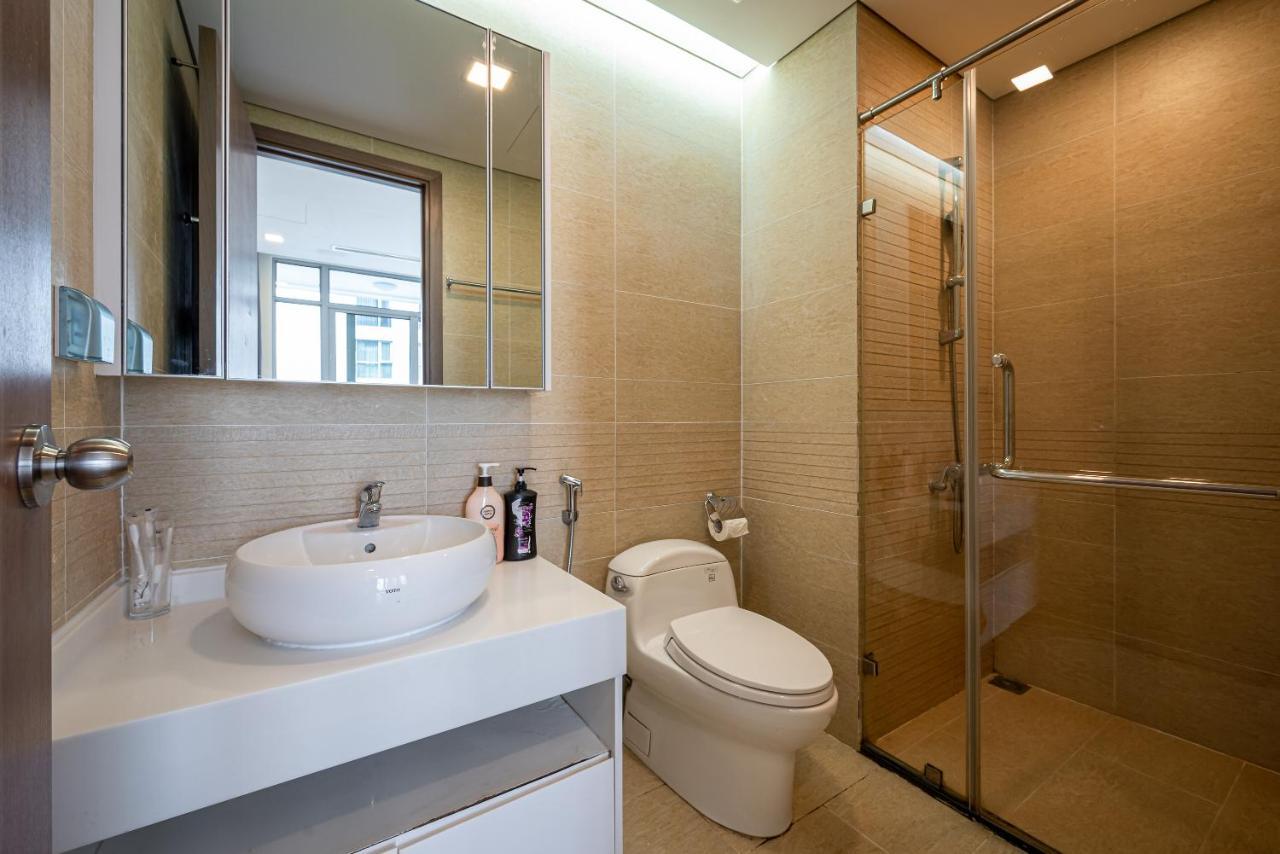 Vinhome Park - Landmark 81 Apartment *