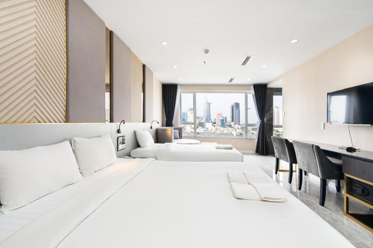 The Arrivals - Saigon Center - Best View Pool - 10 Stars * Ho Chi Minh City
