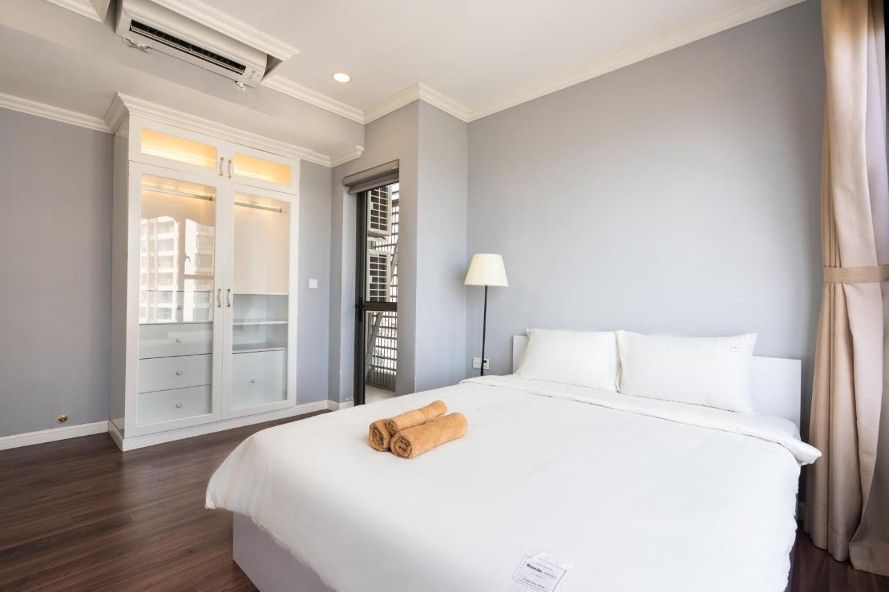 Cbd Rivergate- Infinity Pool Signature Apartment