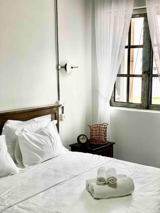 Apartment Le Bijou Chic In The Heart Of Saigon Charm With View Ho Chi Minh City