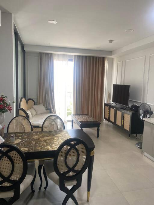River Panorama 2 Bedroom Indochina+canal River View Apartment Ho Chi Minh City