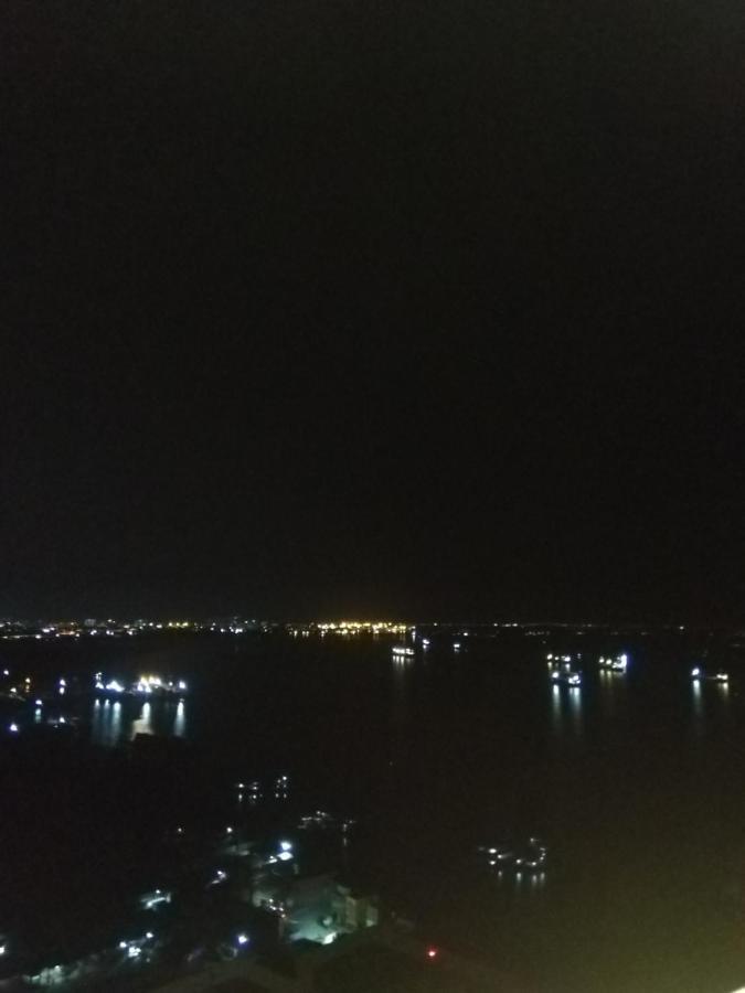 Apartment River Panorama 2 Bedroom Indochina+canal River View