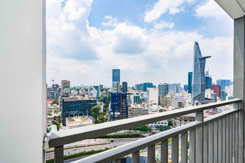 The Tresor Building - 3br High Fl - Hana 23 * Ho Chi Minh City