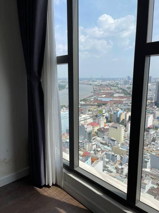 The Tresor Building - 3br High Fl - Hana 23 Apartment *