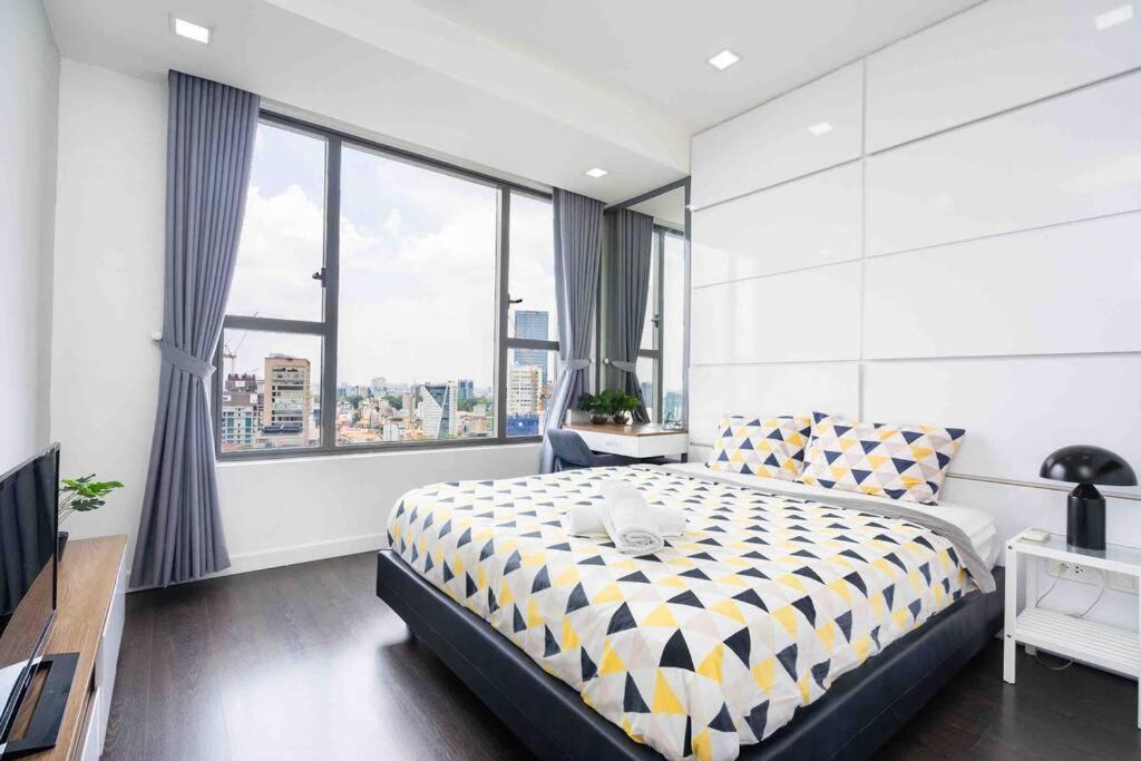 Apartment The Tresor Building - 3br High Fl - Hana 23
