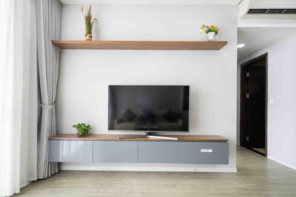 The Tresor Building - 3br High Fl - Hana 23 * Ho Chi Minh City