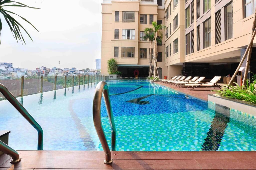 The Tresor Building - 3br High Fl - Hana 23 Apartment