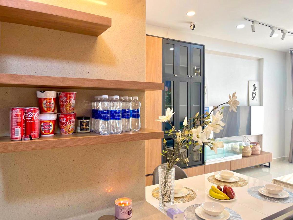 Chill In Sg Premium 3br Gym Pool View Apartment *