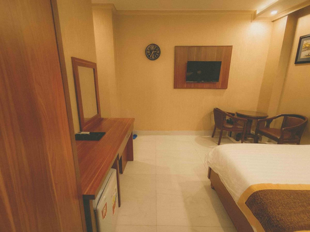 Huong Mai Ga Sai Gon Hotel 2*