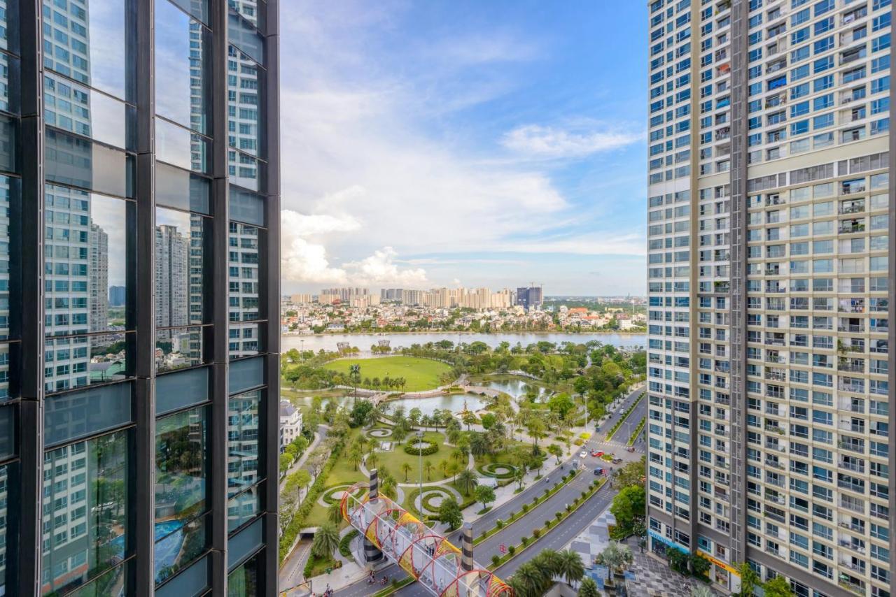 Royal Landmark 81 Apartment *