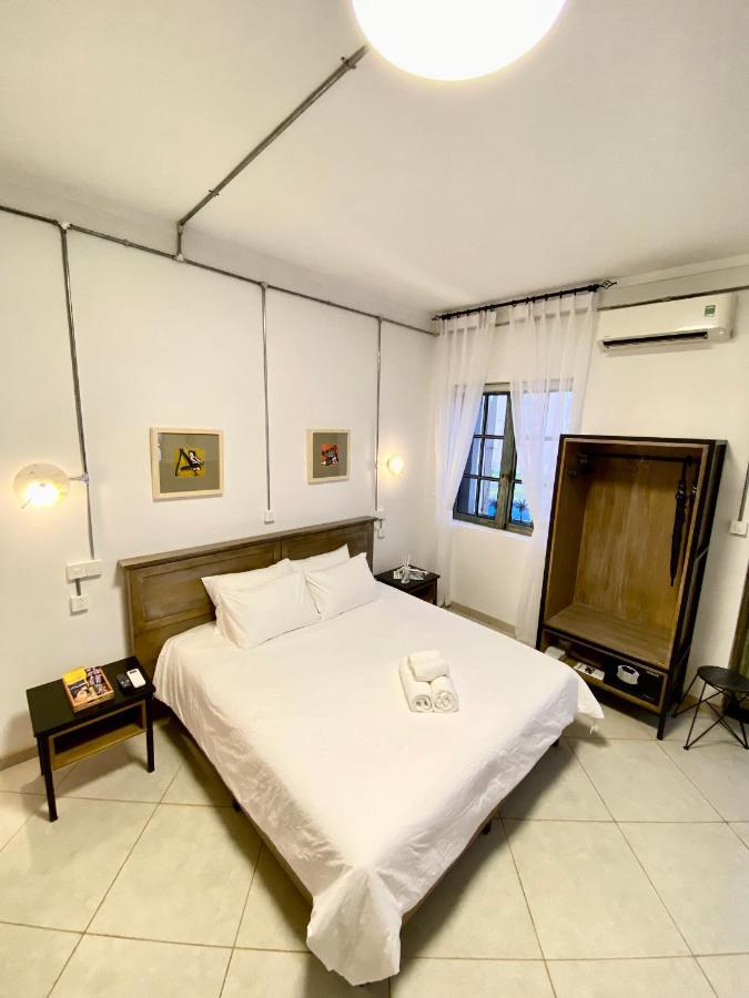 Apartment Le Bijou Chic In The Heart Of Saigon Charm With View *