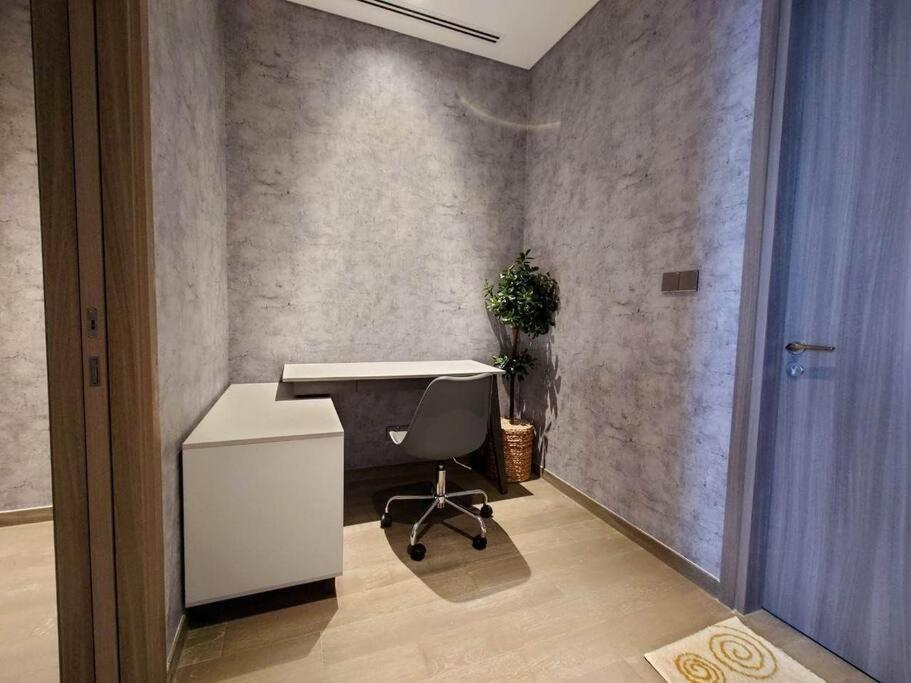 The Rixx Elegant @ D1/jacuzzi/pool/gym Bandar Ho Chi Minh