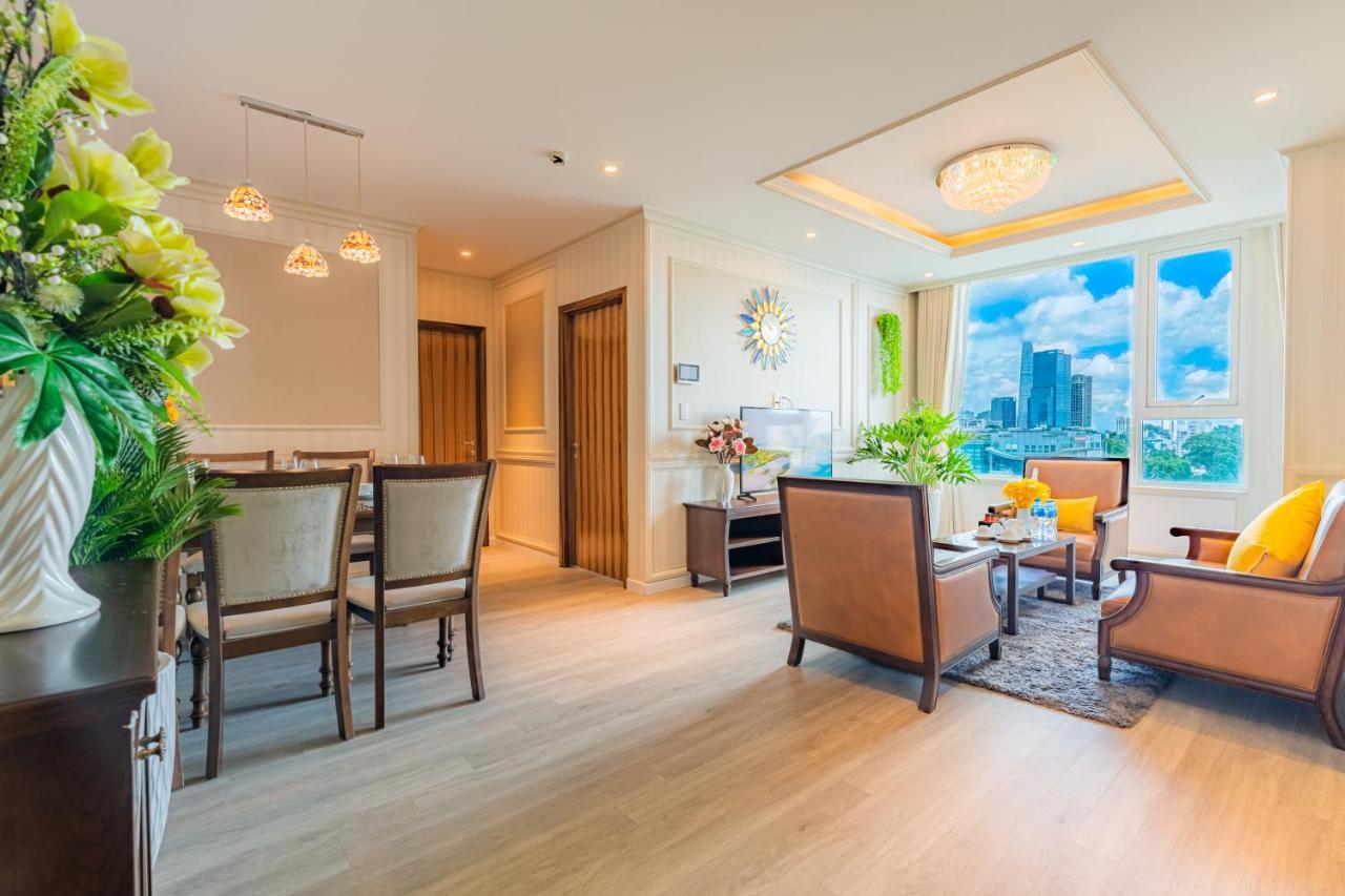 Leman Luxury